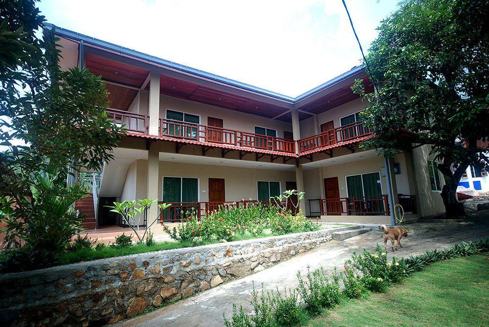 Tioman Dive Resort Kampong Ayer Batang Exterior foto