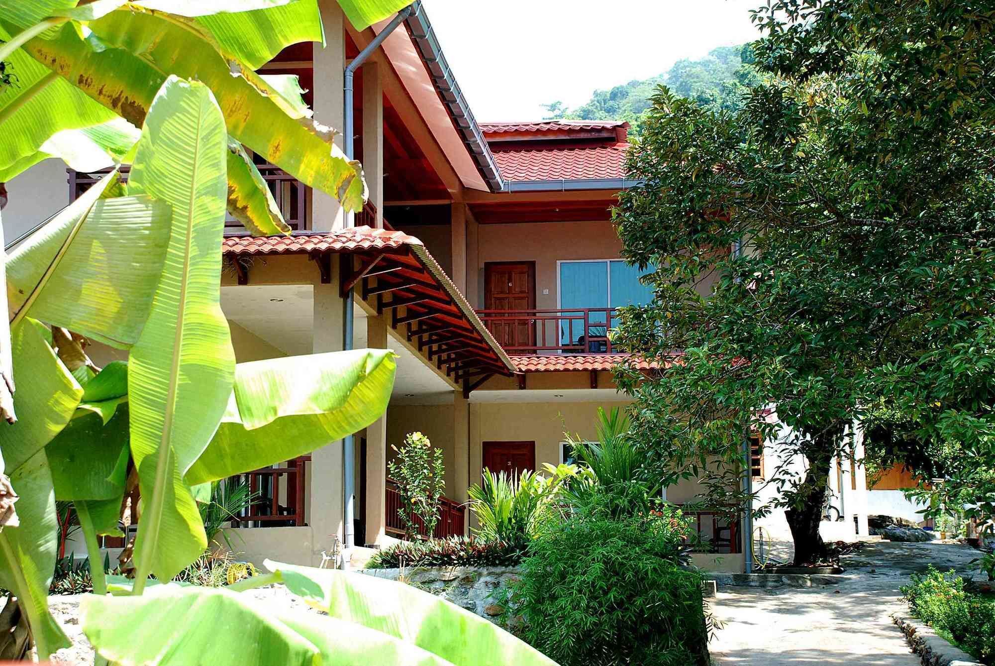 Tioman Dive Resort Kampong Ayer Batang Exterior foto
